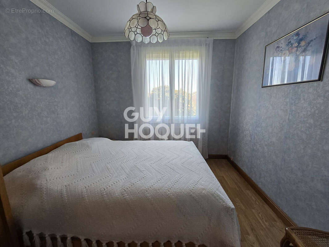 Maison à MILLY-LA-FORET