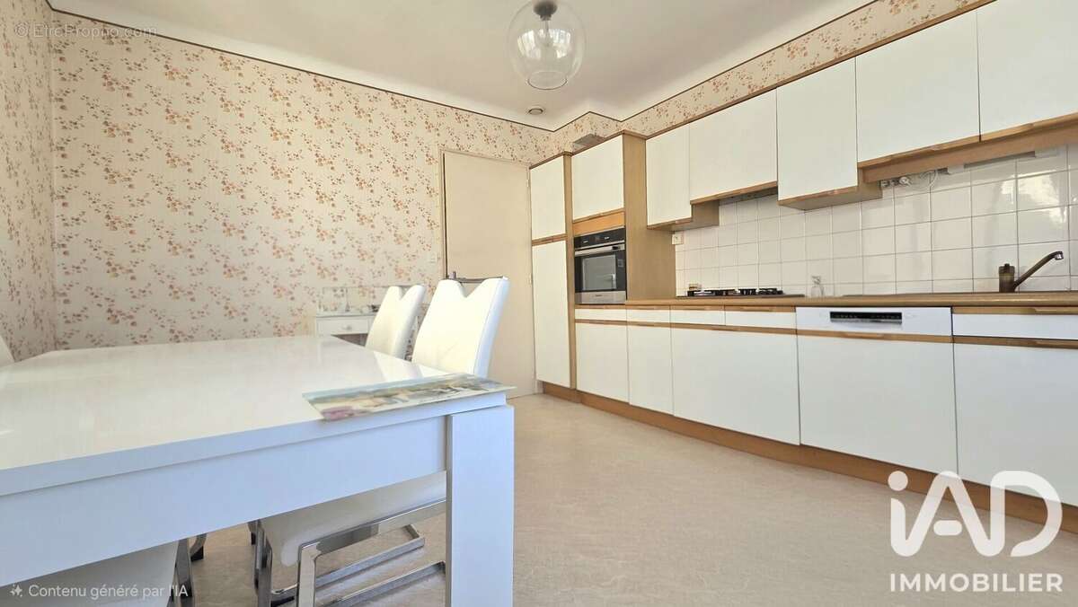 Maison 97 m² à Billiers  - photo 3