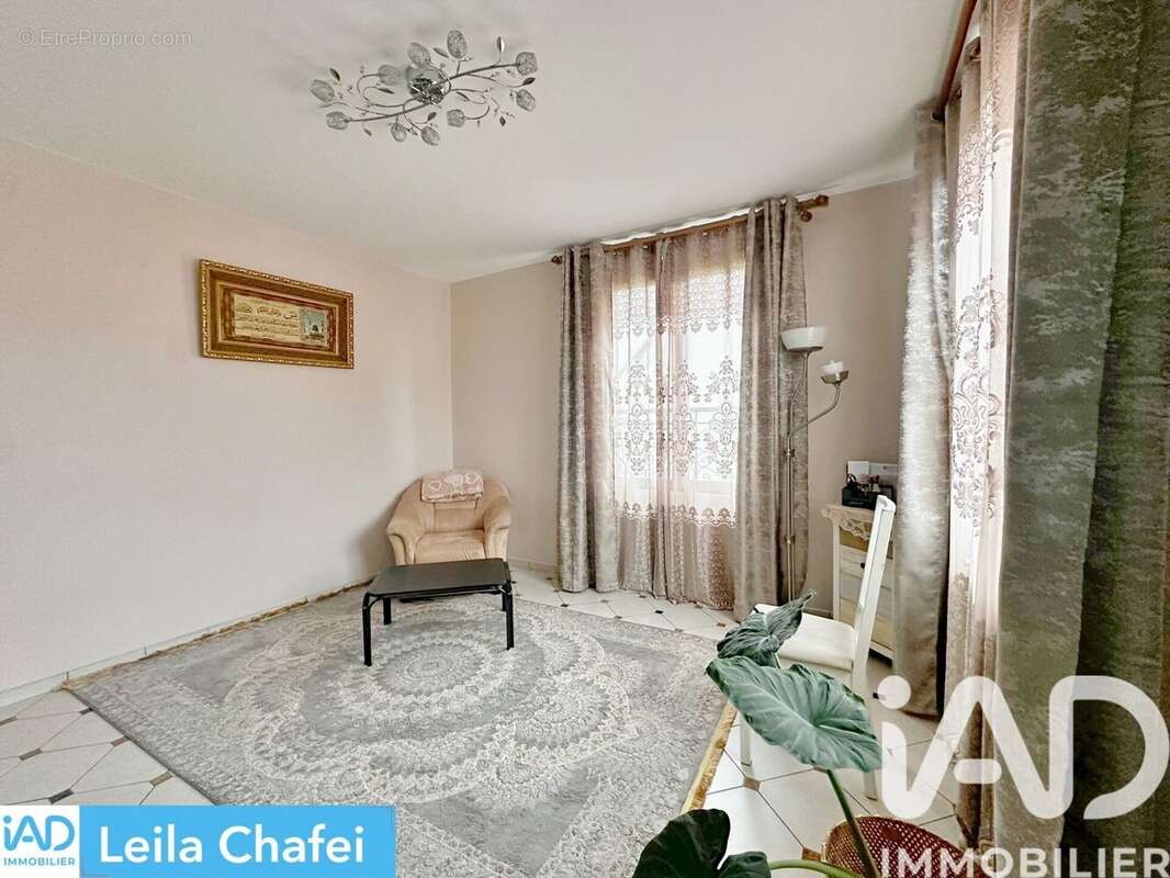 Photo 2 - Maison à PARAY-VIEILLE-POSTE