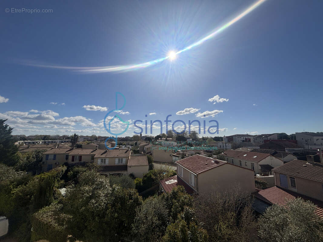Appartement à LUNEL
