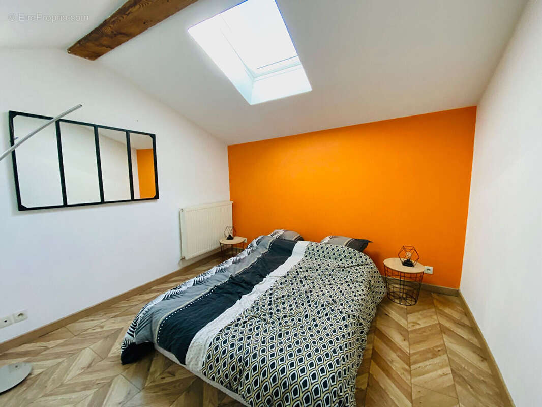 Appartement à BOURG-DE-PEAGE