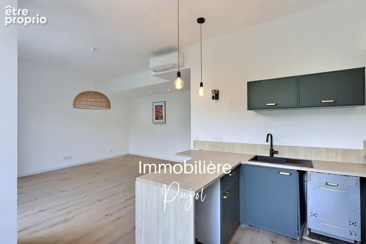 Marseille 13007   Roucas Blanc  Appartement T3 rénové de 62,47 m2 - photo 5