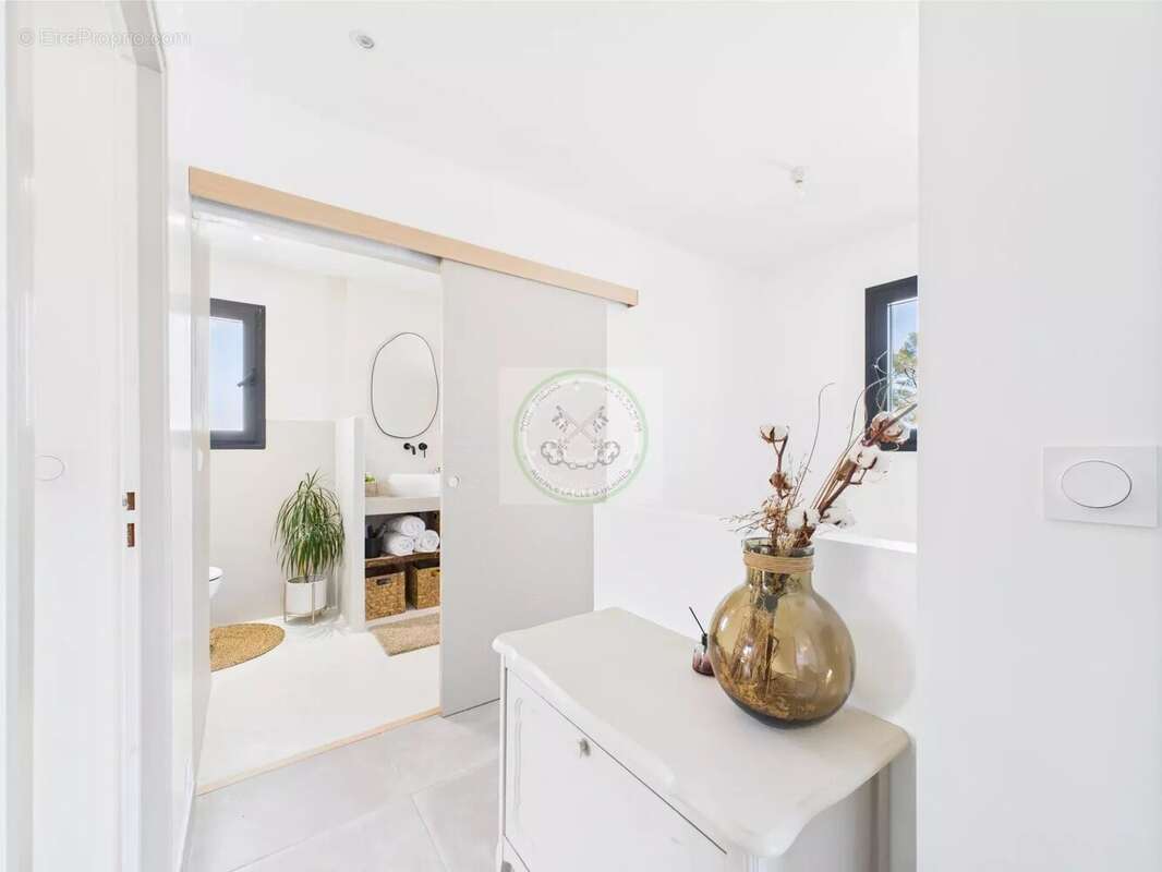 Maison à PUGET-SUR-ARGENS