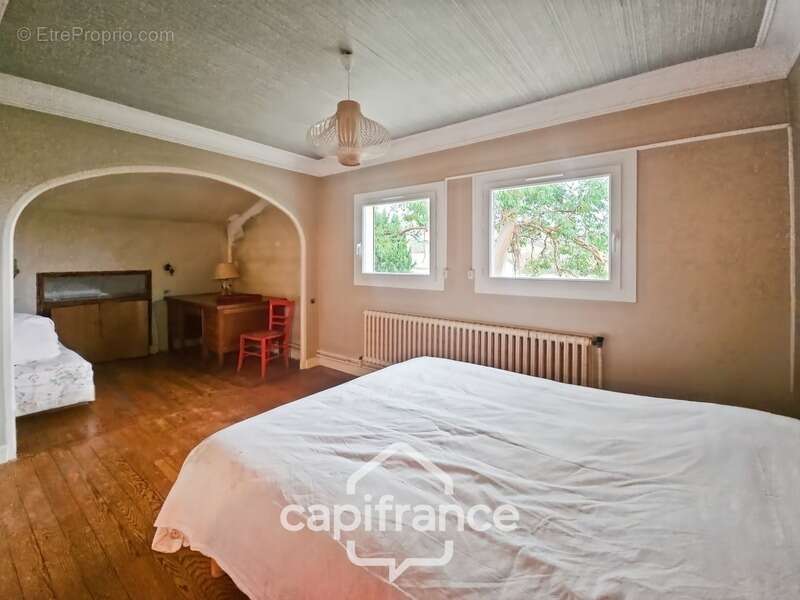 Maison à CASTELCULIER