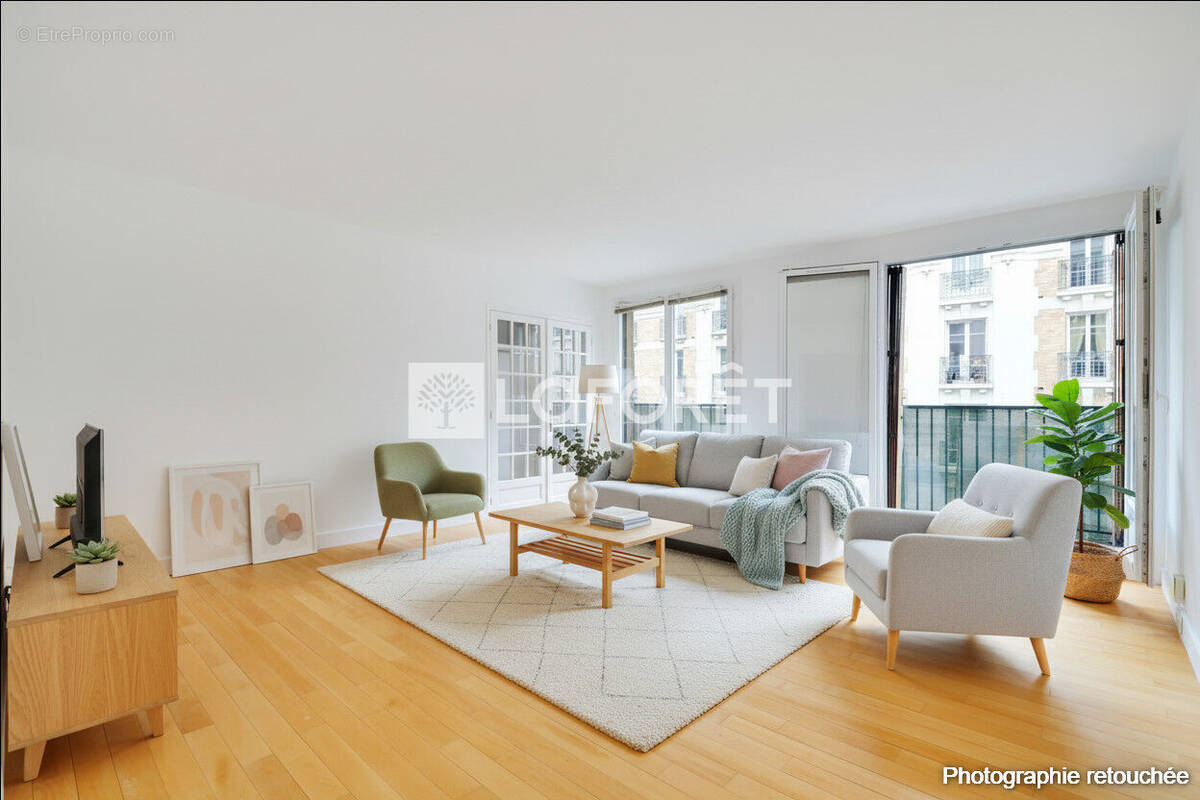 Appartement à PARIS-15E