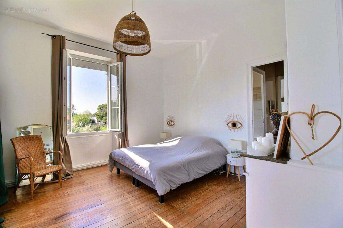 Maison à SAINT-LOUIS-DE-MONTFERRAND