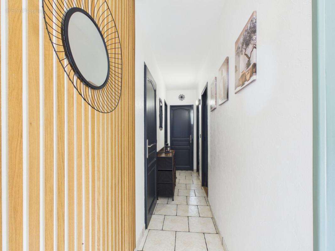 Maison à BRETEUIL