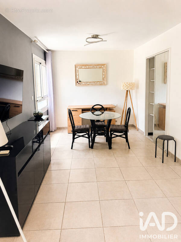 Photo 1 - Appartement à NIMES