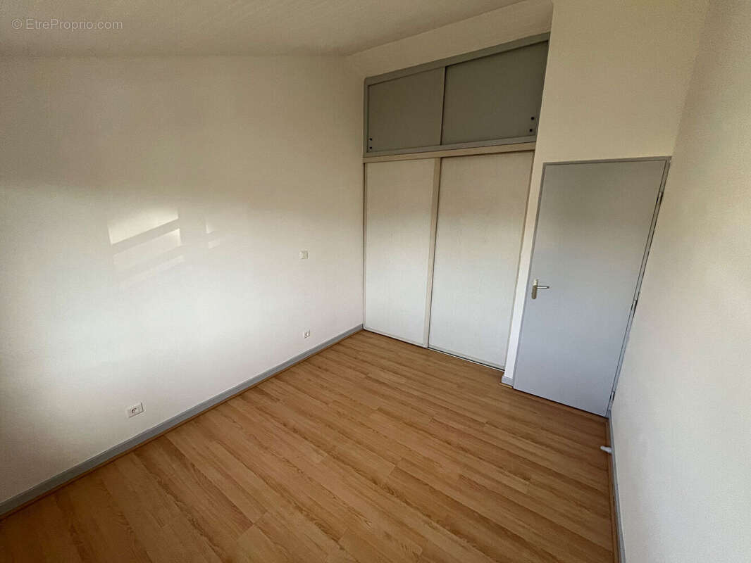 Maison à LA TOUR-DU-PIN