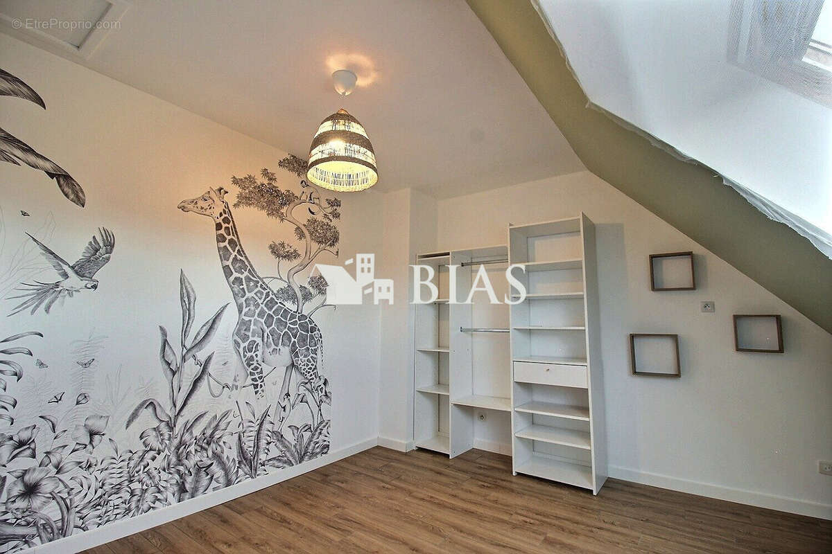 Maison à NASSANDRES