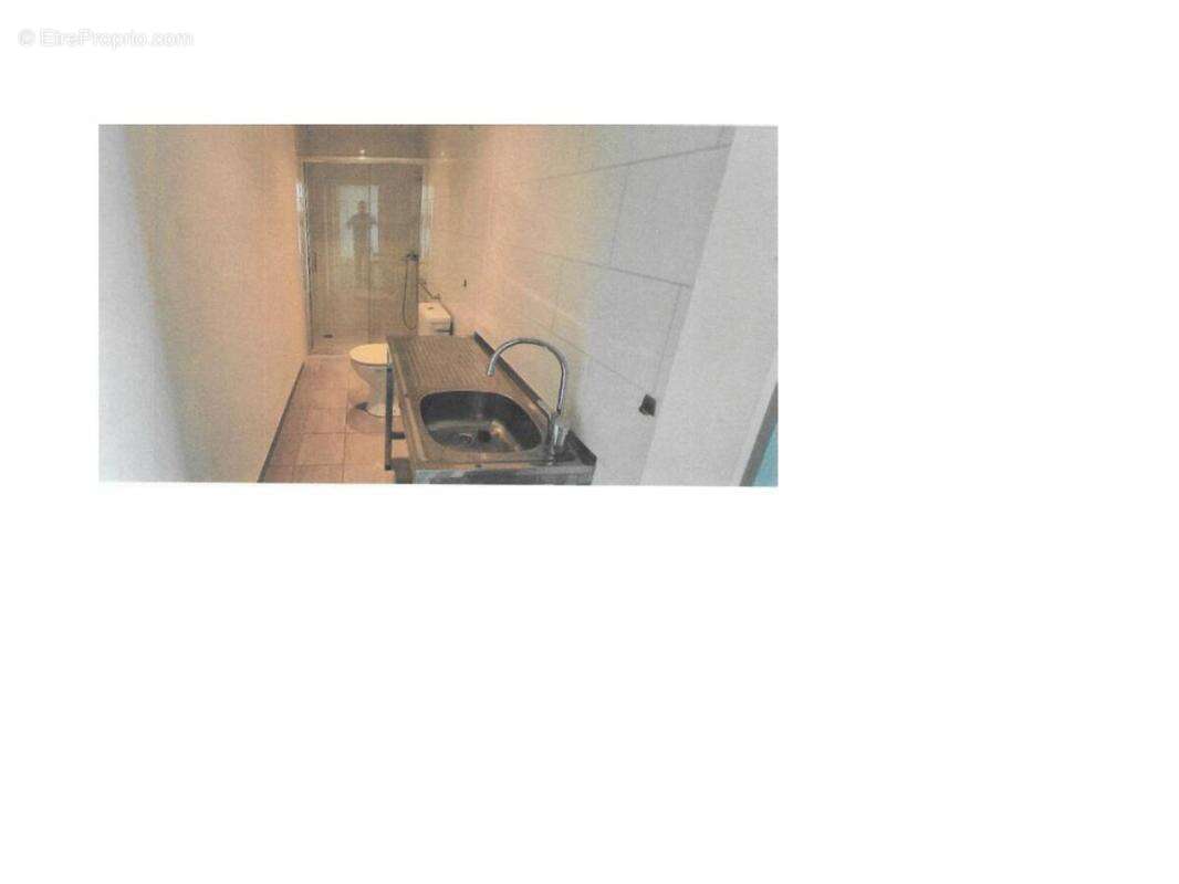 Commerce à SAINT-SULPICE-DE-FALEYRENS