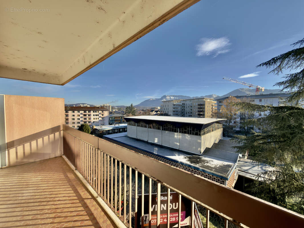 Appartement à MEYTHET