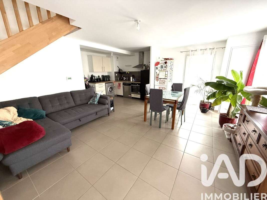 Photo 4 - Maison à MIGNALOUX-BEAUVOIR
