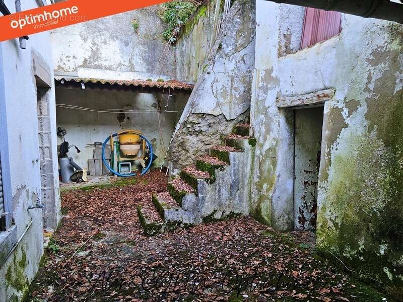 Maison à KEDANGE-SUR-CANNER