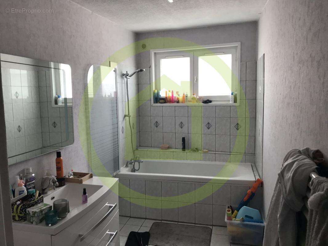 Appartement à ANZIN