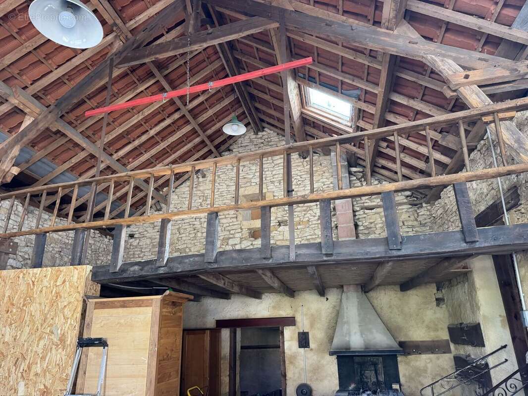 IMG2456 - Maison à MEYRALS