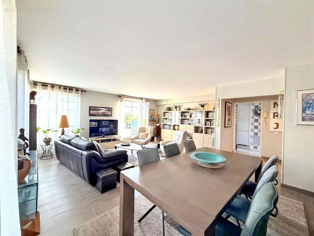 Appartement à SERRIS