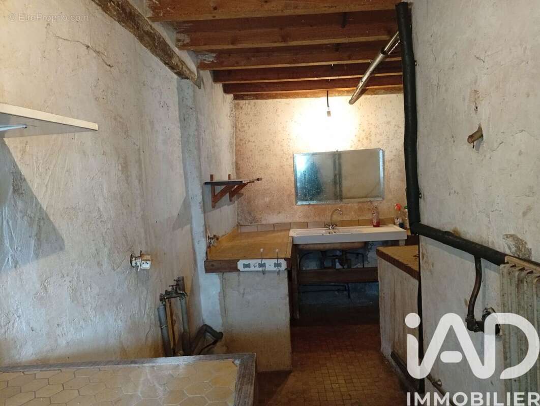 Maison 108 m² à Brassac  - photo 8