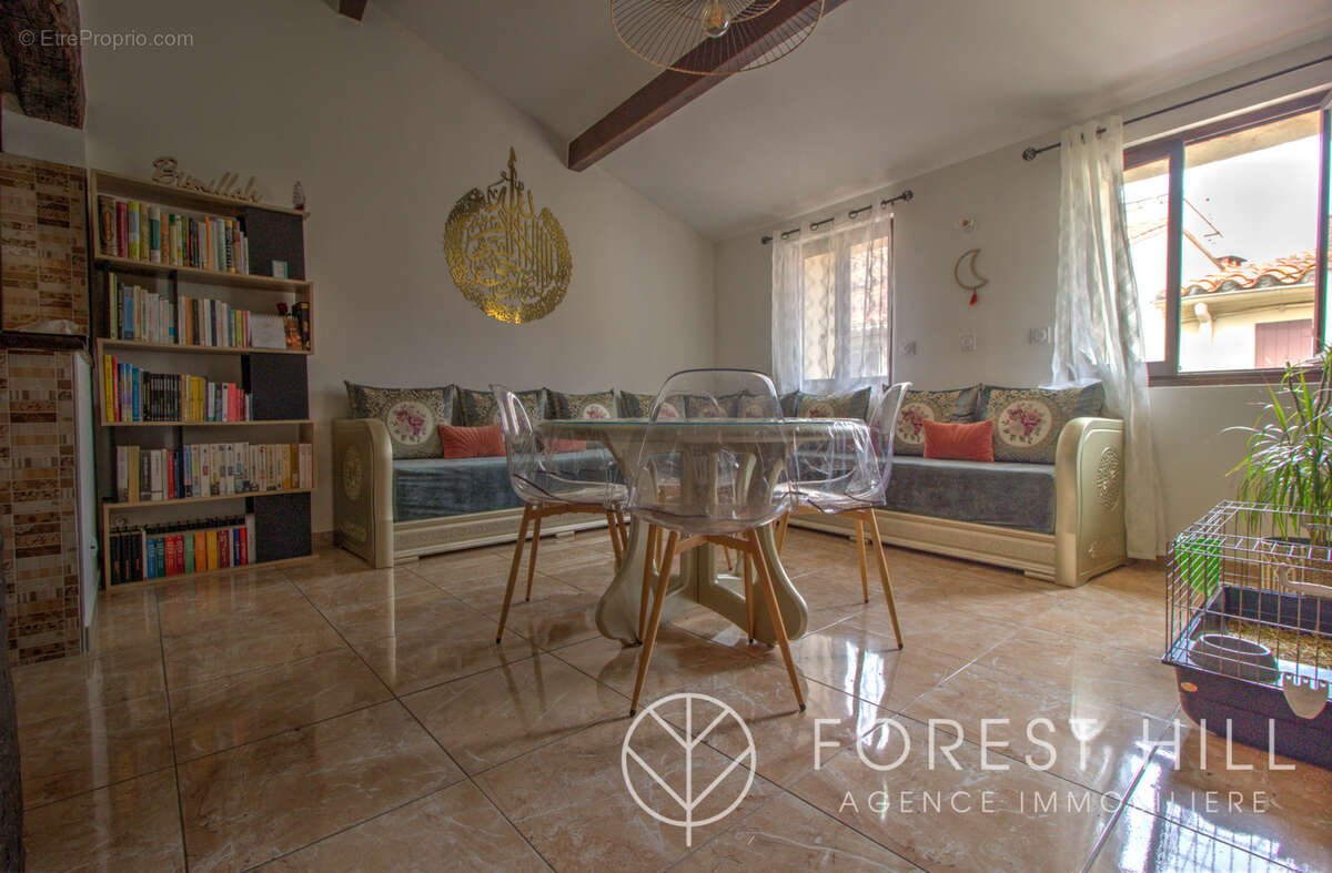 Appartement à CERET