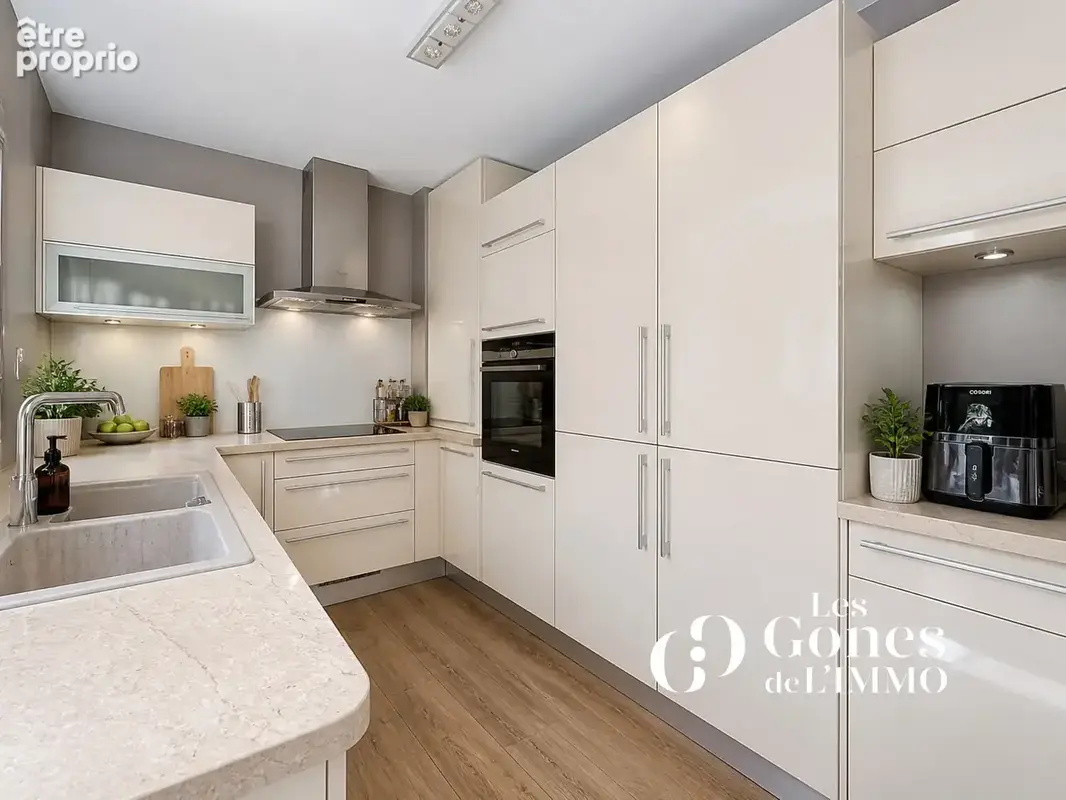 Tassin La Demi-Lune-Coup de cœur   T5 rez-de-jardin 120,73 m2 avec jardin 400 m2 triple expo - photo 5
