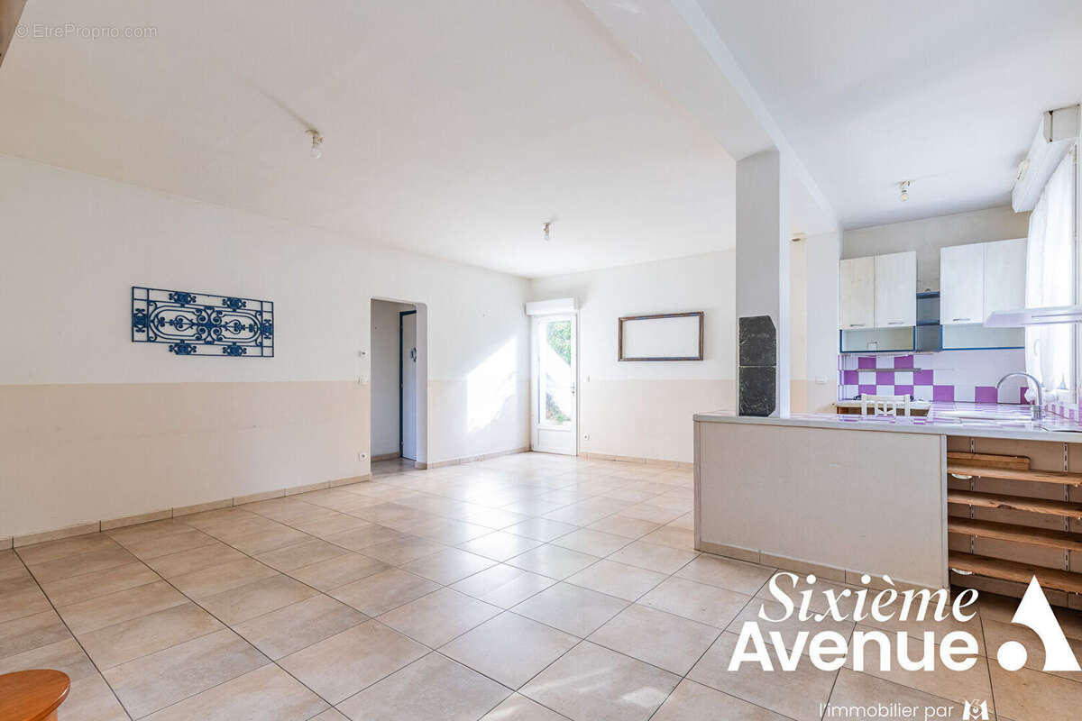 Maison à RIS-ORANGIS