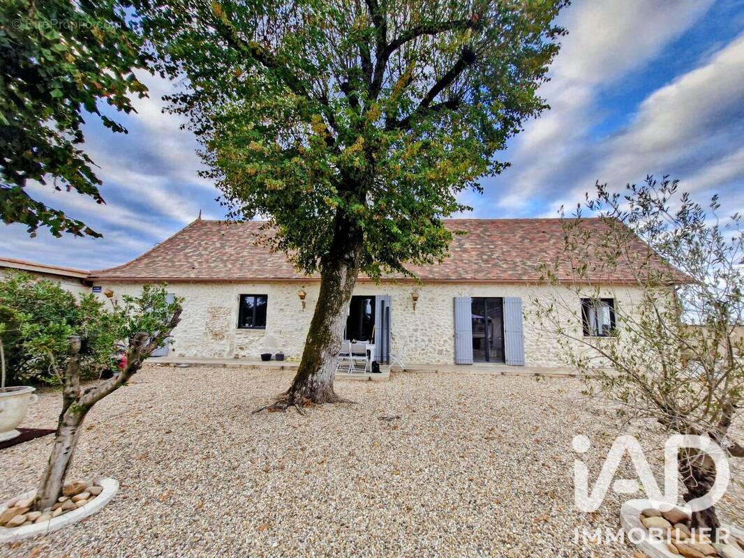 Photo 1 - Maison à POMPORT