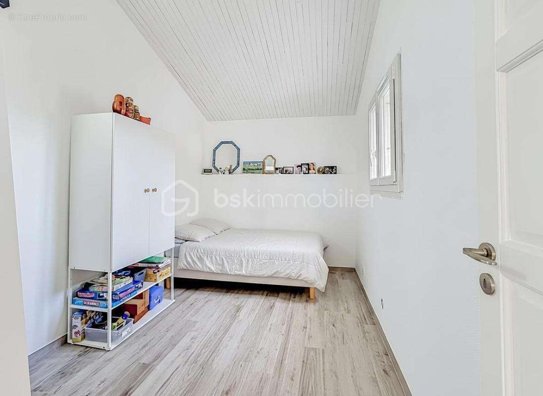 EXCLUSIVITÉ *** Villa T5 en Plain Pied, Sans vis à vis, sans travaux, Rive Droite à PALAVAS *** - photo 11