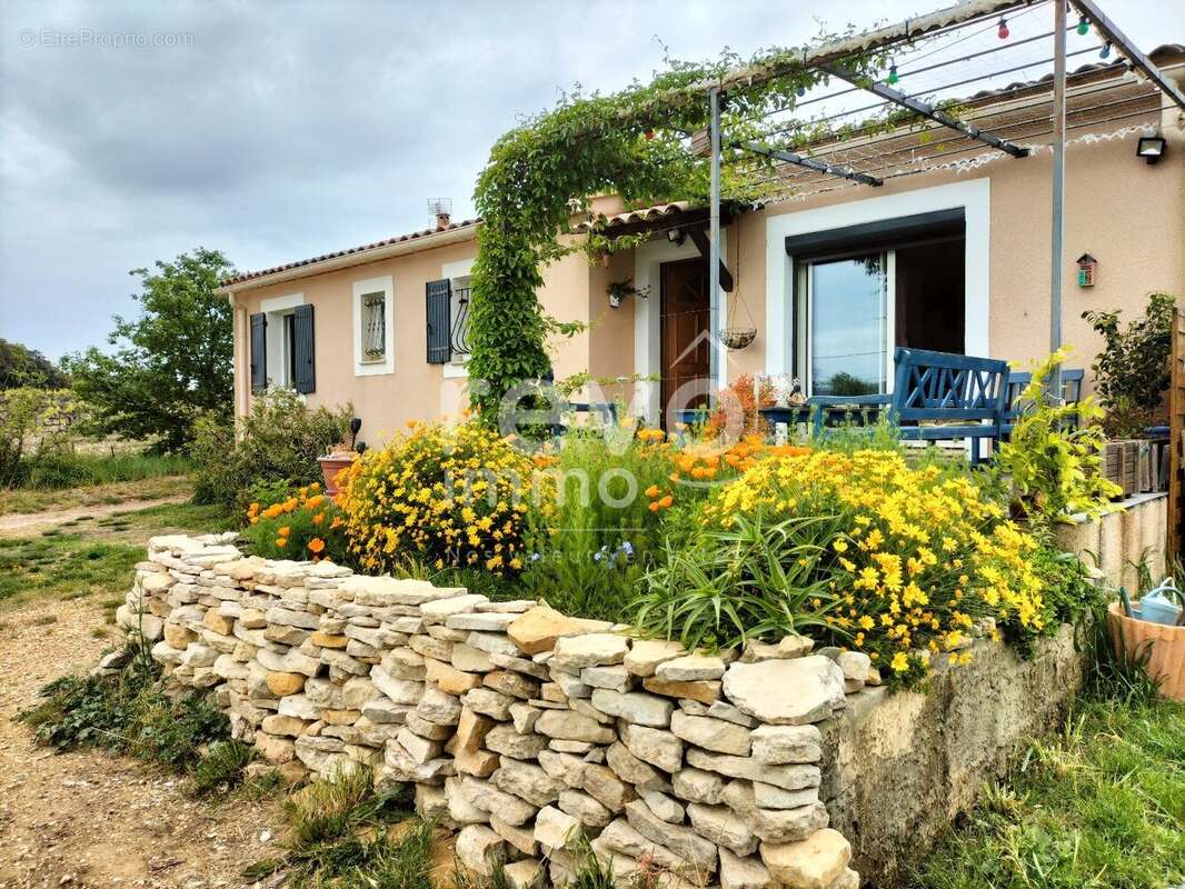 Maison à SAINT-MAURICE-SUR-EYGUES