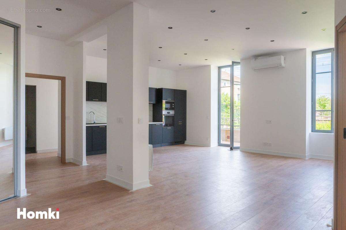 Appartement T4 de 108 m² entirement rénové - photo 3