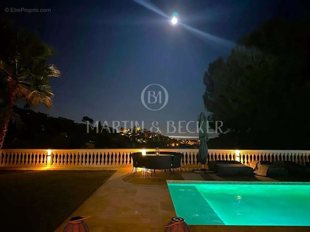 Maison à CAGNES-SUR-MER