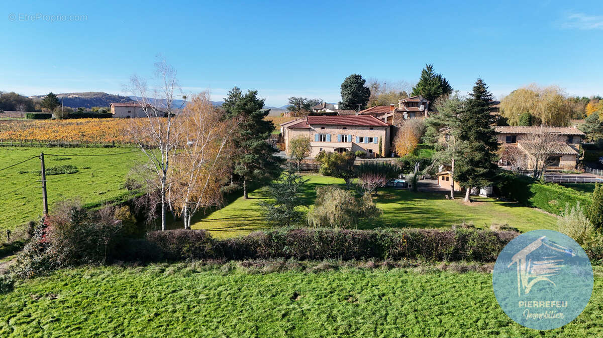 Maison à CHATILLON