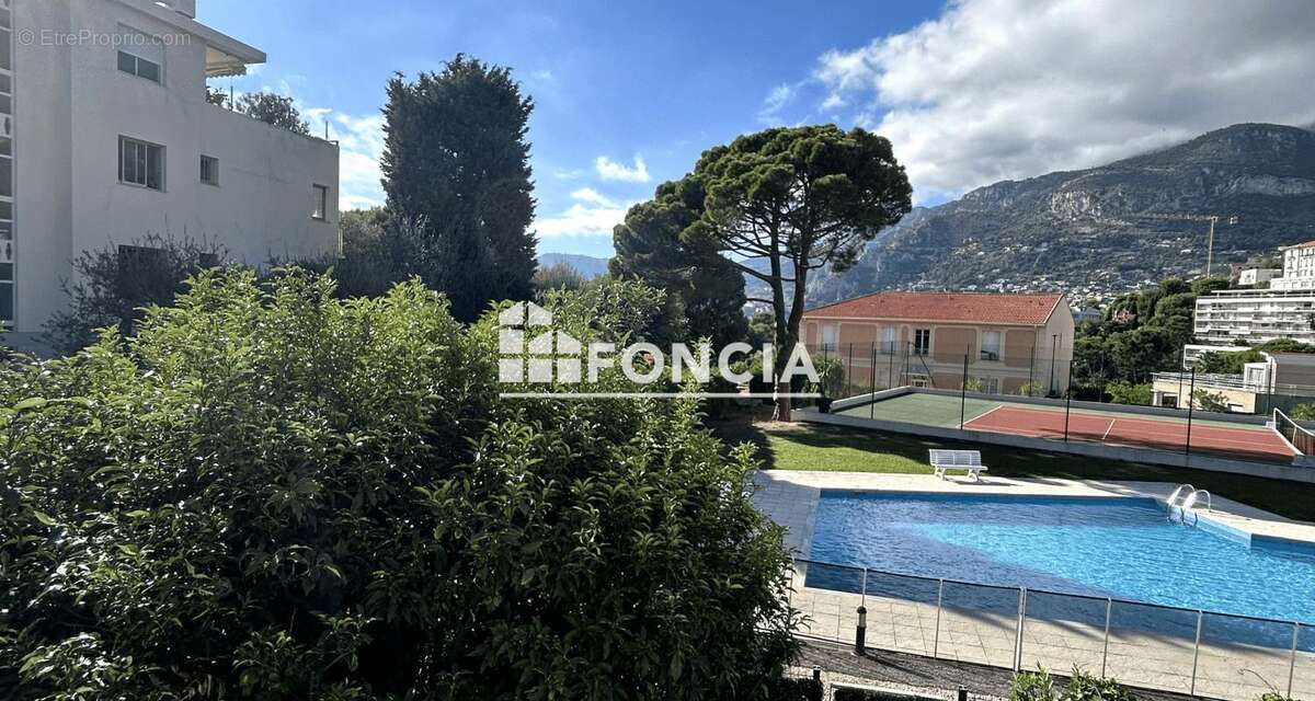 Appartement à ROQUEBRUNE-CAP-MARTIN