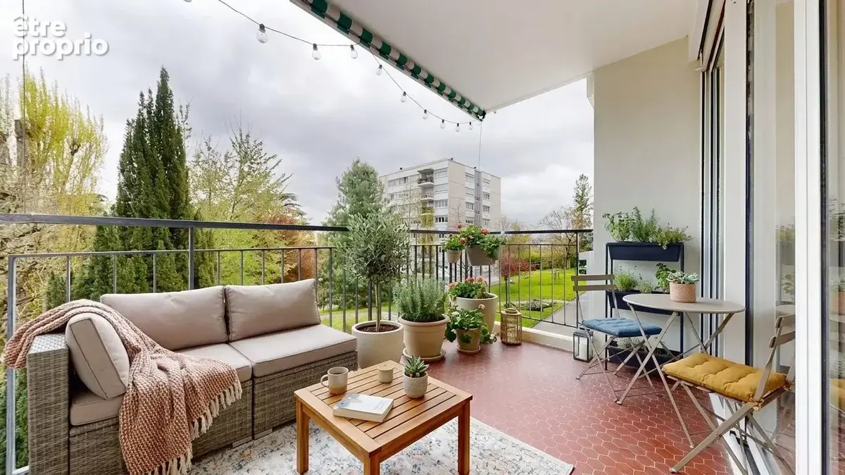 Appartement à SAINTE-FOY-LES-LYON