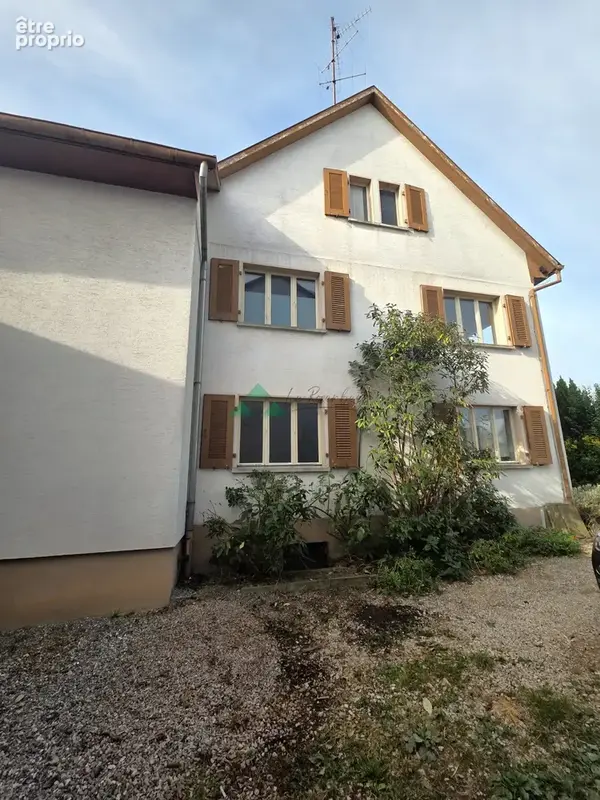maison centre-village 135m2 avec dépendance - photo 11