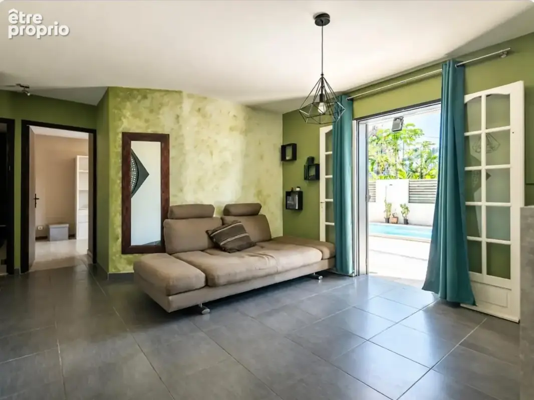 Maison 3 pièces 96 m² à vendre à Saint-Andre (97440) - photo 7