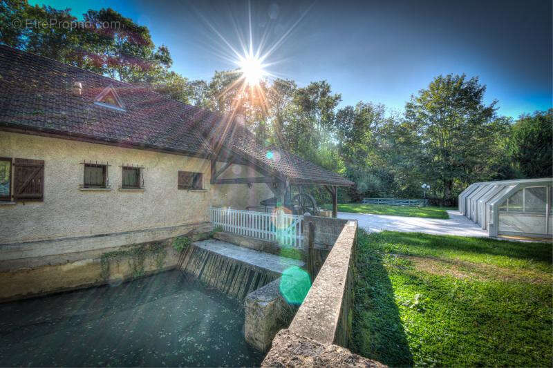 Ancien moulin  avec dependances au coeur de la vingeanne - photo 11