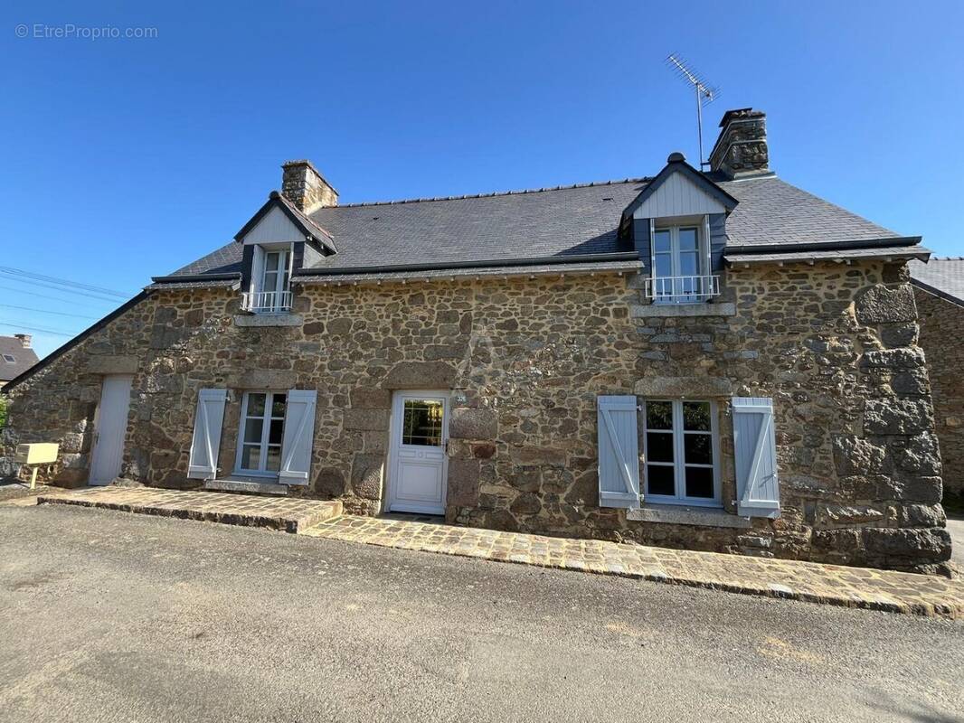 Maison à LA FONTENELLE