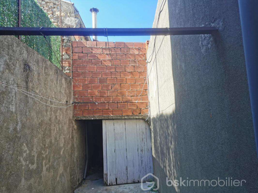 Maison à THEZAN-LES-BEZIERS