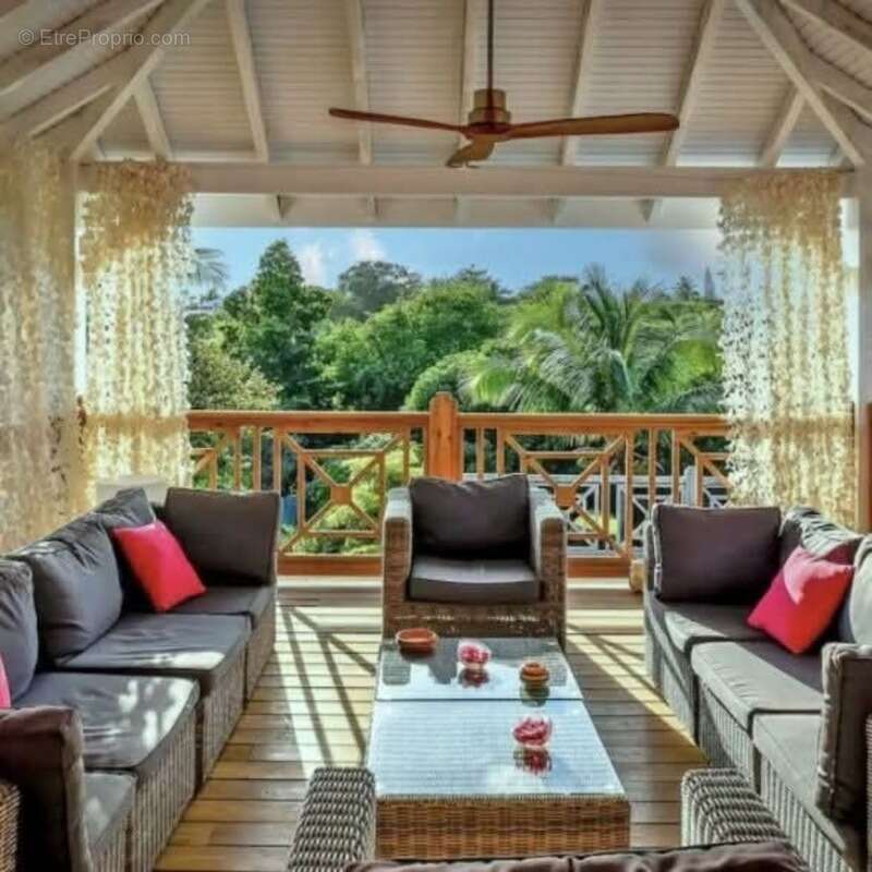 Maison à SAINT-FRANCOIS