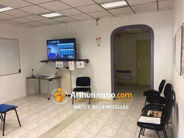 Vente Bureau-local Martigne-ferchaud(35640) 49 950ï¿œ - photo 3