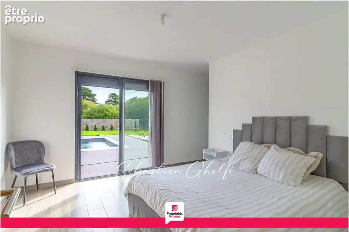 belle villa de plain-pied avec piscine- 4 chambres dont 1 suite-double garage - photo 15