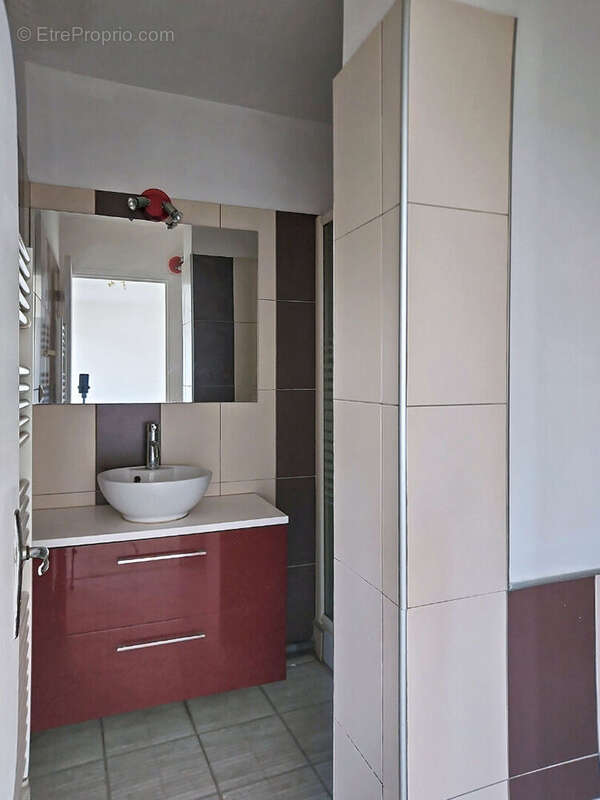 Appartement NÎmes 1 pièce(s) 23.66 m2 - photo 3