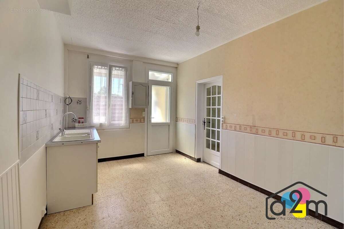 Maison à MONTATAIRE