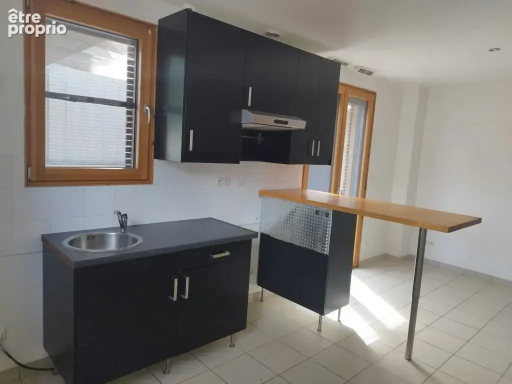 A vendre maison duplex st priest 69800 - photo 5