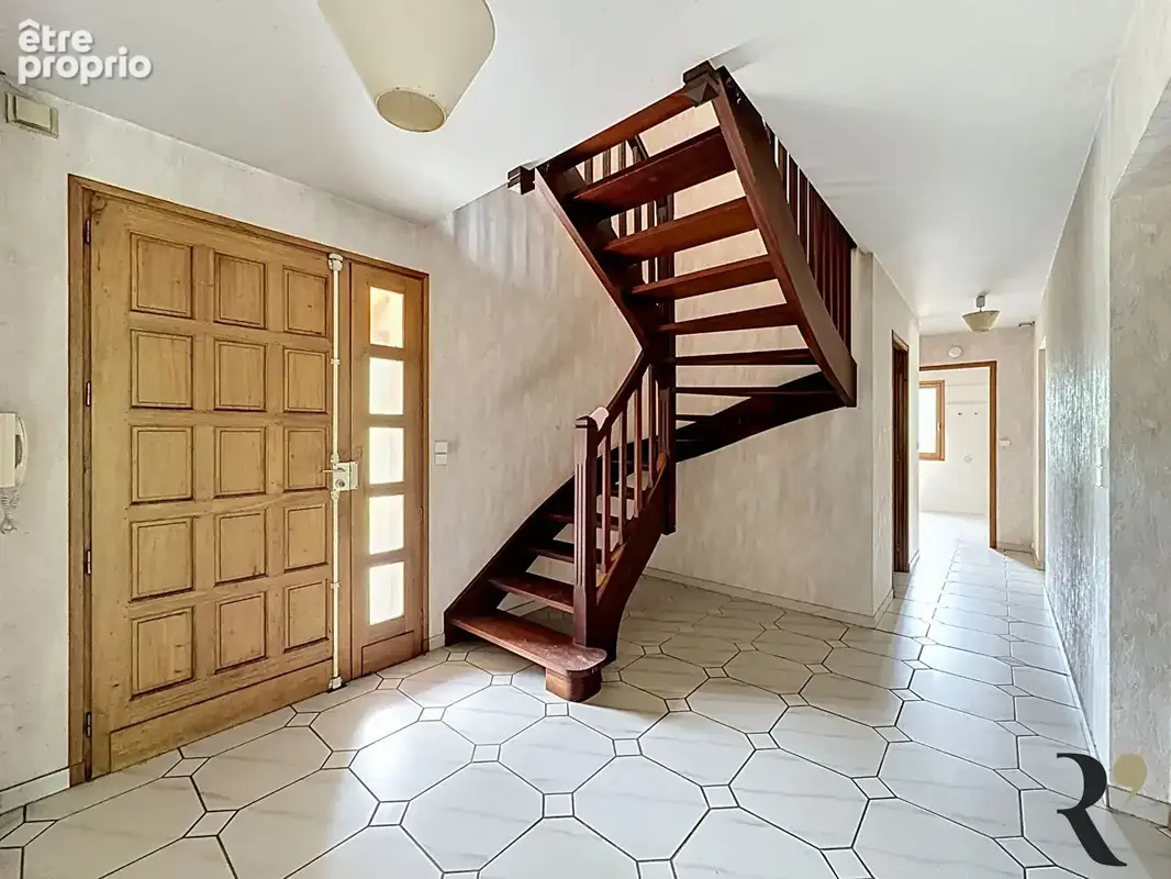 Maison Quint Village 209 m² sur 1500 m² de terrain - photo 8