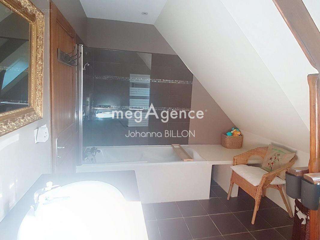 Maison à JOUE-LES-TOURS