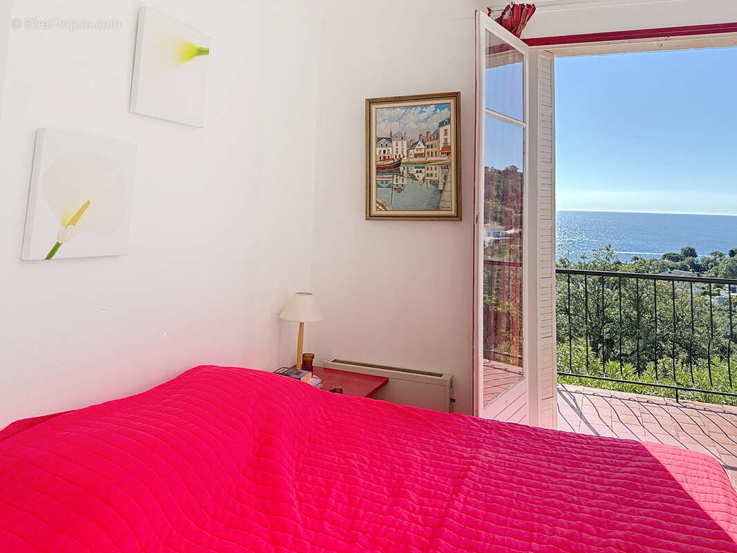 Maison à LES ISSAMBRES