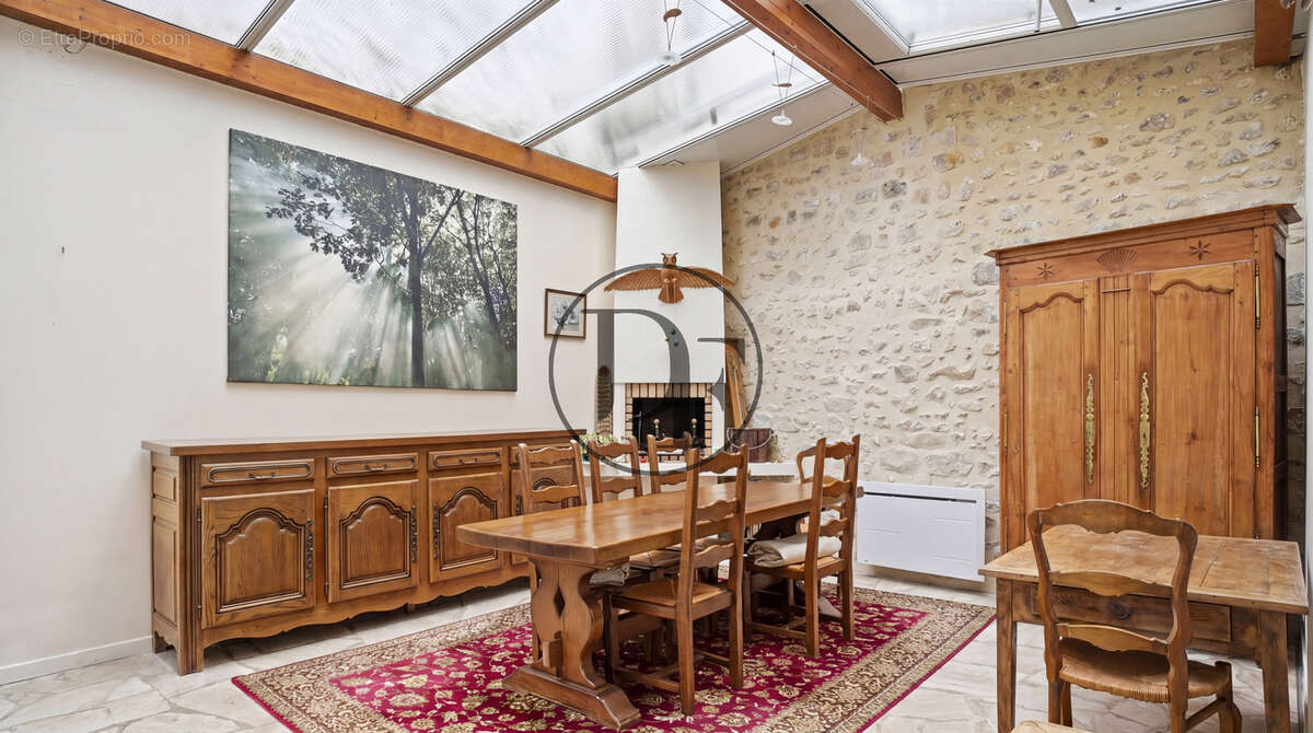 Appartement à FONTAINEBLEAU
