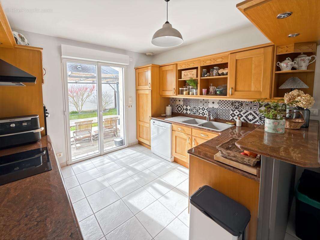 Maison à SAINT-DENIS-EN-VAL