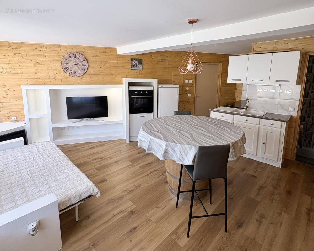 Appartement à SAINT-PIERRE-DELS-FORCATS